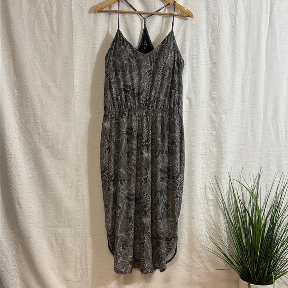 💫prAna Ayla Racerback Tank Dress, built-in bra with removable pads, Grey - Picture 3 of 12